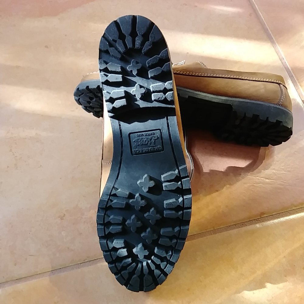 Bass Men's Brown Suede Boat Shoes - Picture 7 of 9